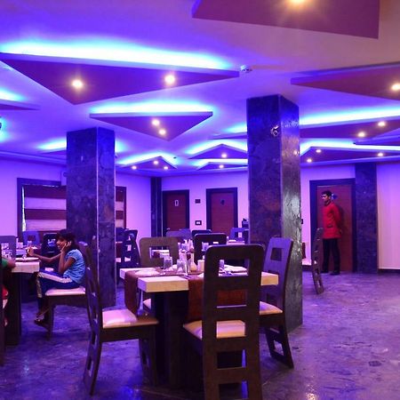 Dolphin Chocolate Inn Chandannagar Exterior foto